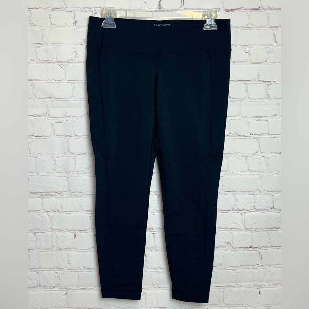 Athleta Petite Black Capri Leggings
